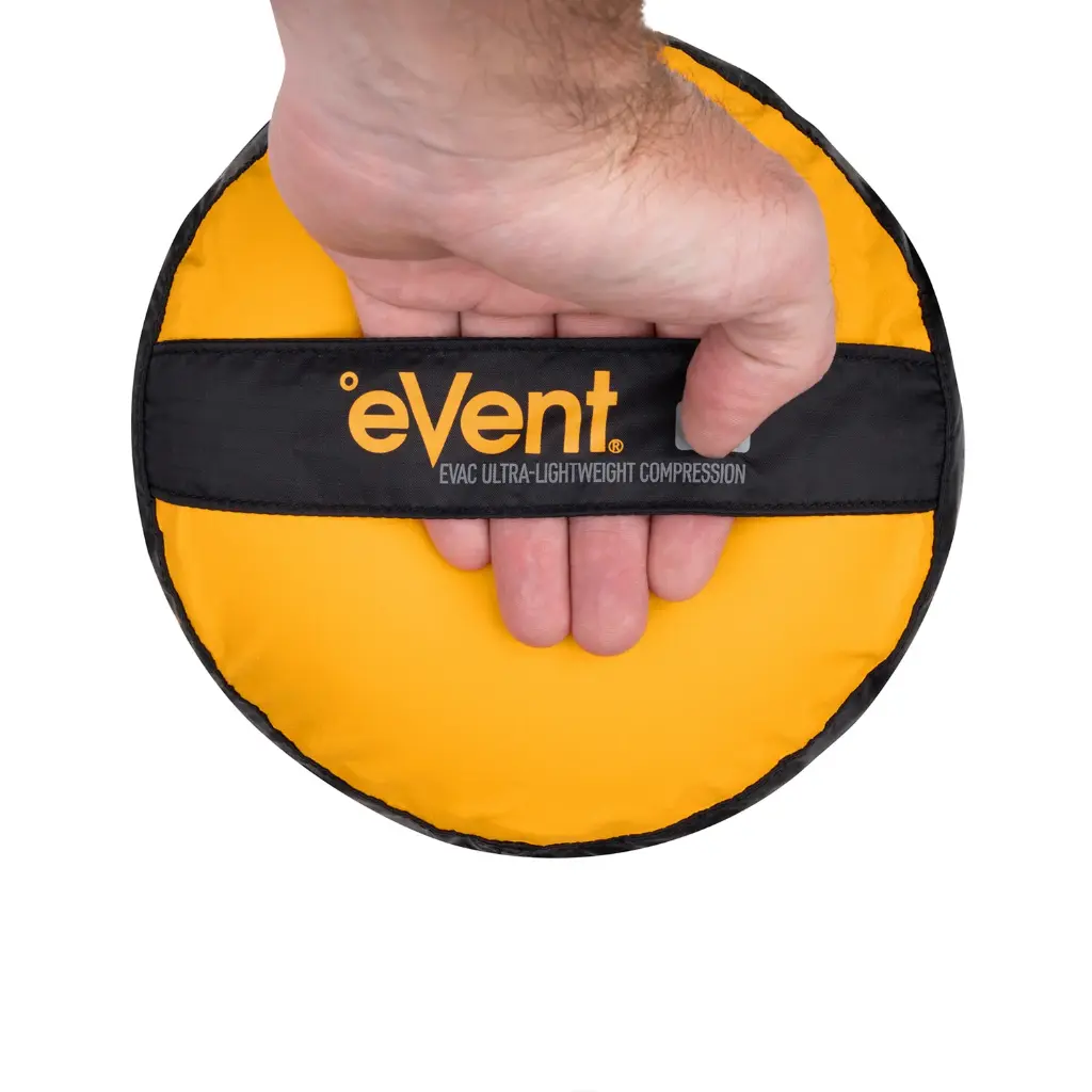 EvacCompressionDryBagUL_DetailHandle.webp