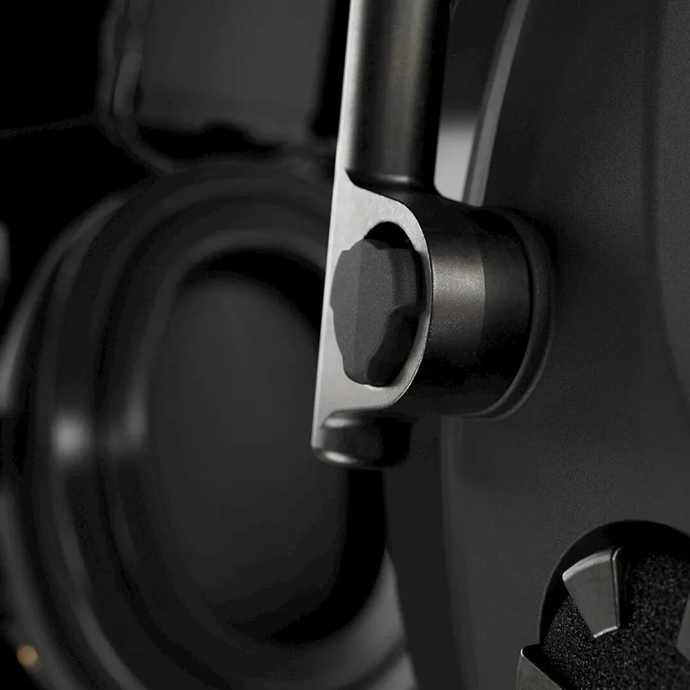 CloseupX2_0013_X2_FlexBracket_1_e34fbf74-8aa6-45b1-95fc-2014a37926aa.webp
