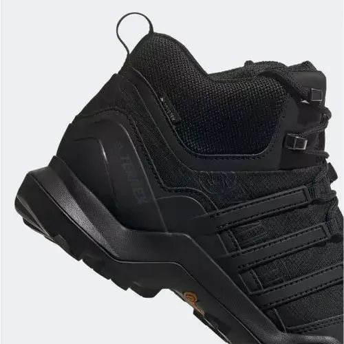 chaussures-terrex-swift-r2-mid-gtx-adidas (10).webp